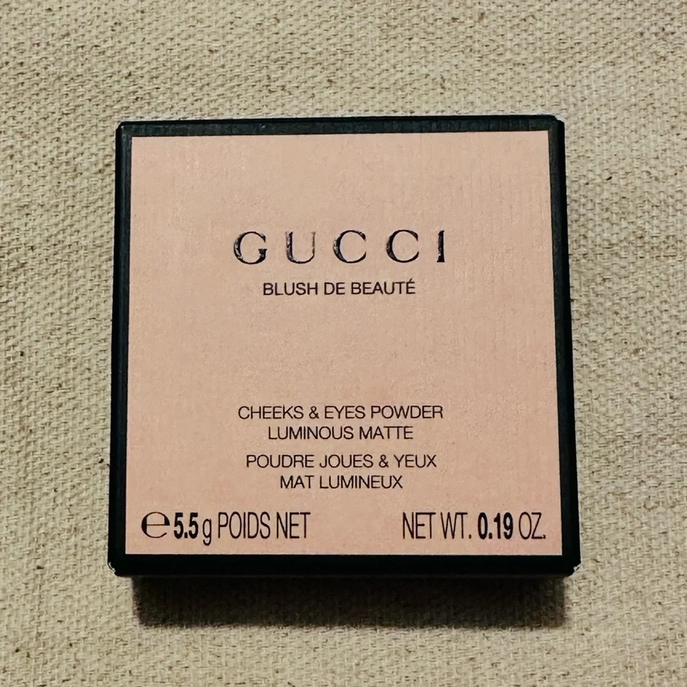 Gucci | Blush | Luminous Matte Powder Blush | Warm Berry